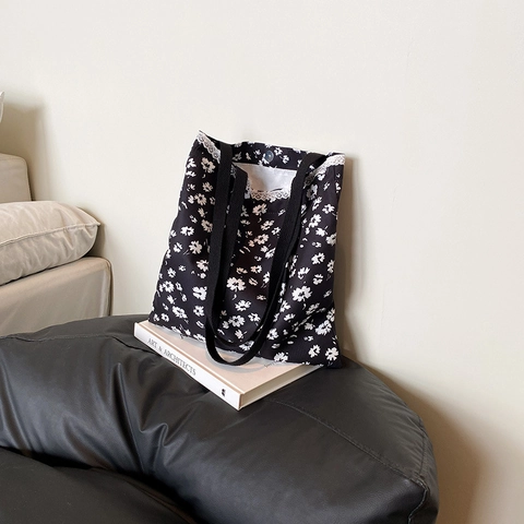 Women Casual Floral Nylon Tote Bag With Lace Splicing Small Flower Printed Lightweight Shoulder Underarm Bag For Daily Travel