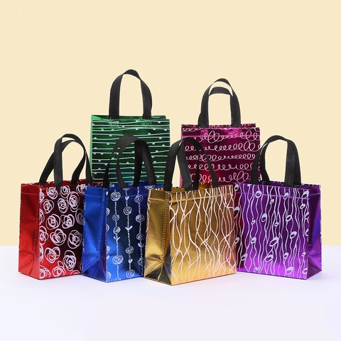 Metallic Laminated Non-woven Gift Bag Waterproof Reusable Handle Tote For Wedding Party Shopping Favor Bag Floral Pattern