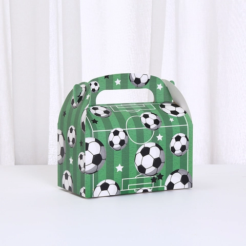 Scatola di Caramelle Portatile in Carta Kraft a Tema Calcio Con Manico Design Sportivo per Regali di Compleanno dei Bambini