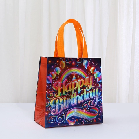Non-Woven Happy Birthday Gift Bags For Party Laminated Reusable Shopping Bags Portable Festive Gift Wrap Tote Bags