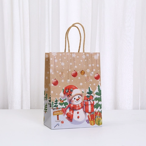 Christmas Kraft Paper Gift Bags With Handles Cartoon Santa Snowman Gingerbread Reindeer Pattern Festive Party Favor Bags