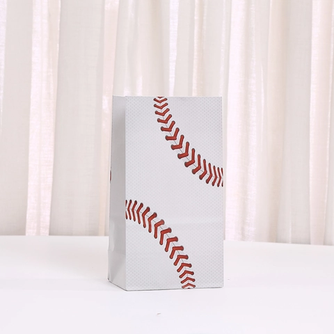 Baseball Theme Kraft Paper Gift Bags Sports Patterns Party Favors Candy Packaging Stripes Baseball Glove Design Goodie Bags