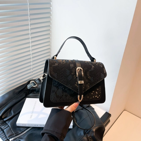 Borsa a Spalla da Donna Retro con Motivo a Serpente in Pelle PU Piccola Borsa Quadrata di Lusso con Fibbia a Ferro di Cavallo