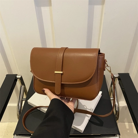 Retro PU Leren Schoudertas Voor Dames Minimalistische Kleine Vierkante Crossbodytas Met Gouden Metalen Gesp Mode Handtas