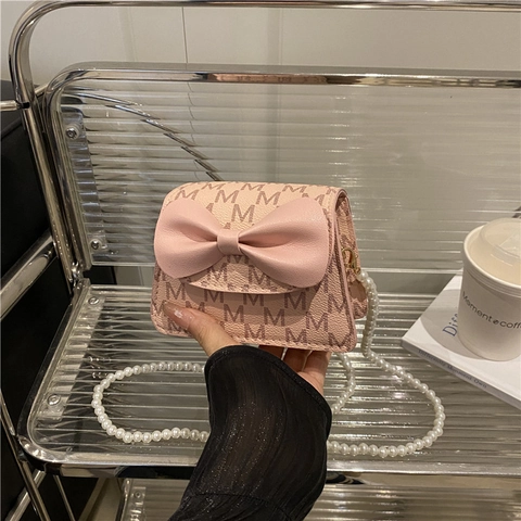Kinder Kleiner Duftstil Perlen Handtasche Süße Schleife Umhängetasche Mit M Monogramm Muster PU Leder Mädchen Mini Geldbörse