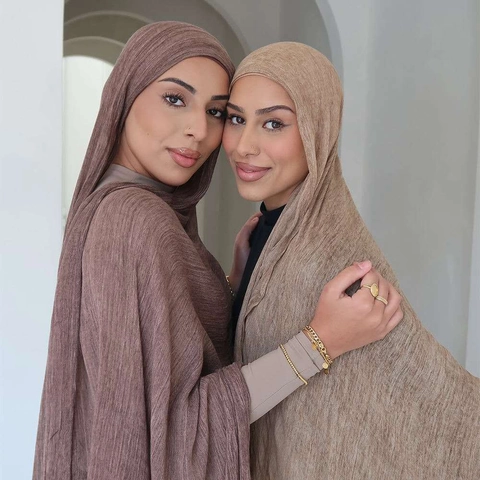 Women Long Crinkle Scarf Solid Color Pleated Hijab Shawl Polyester Lightweight Breathable With Frayed Edges