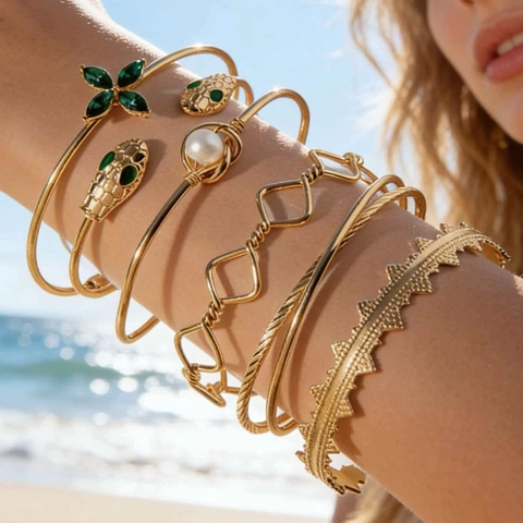 Vintage Snake Bracelet Bangle For Women With Faux Emerald Green Stone And Artificial Pearl Accents Gold Plated Hollow Jewelry