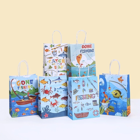 Sacs Cadeaux en Papier Kraft Thème Pêche Avec Poignées Motif Cartoon Gone Fishing pour Fête d'Anniversaire Sacs à Friandises