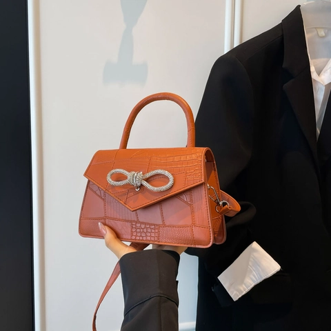 Sac à Main en Cuir PU à Motif Crocodile pour Femmes Décoration Nœud en Strass Petit Sac Carré Bandoulière pour Fête