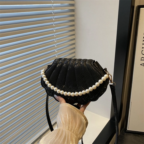 Women Shell Shape PU Leather Shoulder Bag With Artificial Pearl Handle Fashion Snake Pattern Crossbody Bag Elegant Handbag Small Satchel