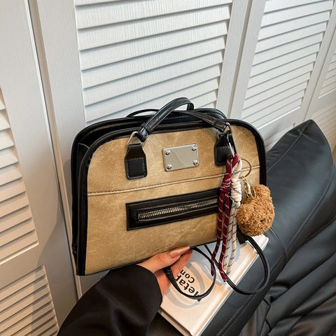 Vintage PU Leather Underarm Bag For Women Versatile Commuting Shoulder Bag Large Capacity Tote Bag With Plush Bear Pendant