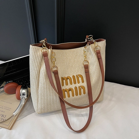 Borsa a Spalla da Donna Urbana Grande Capacità in Pelle PU Con Catena Ricamo Lettere Casual Semplice Borsa Tote Vacanza