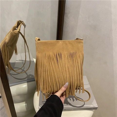 Vintage Faux Suede Fringe Crossbody Bag For Women Bohemian Tassel Shoulder Bag Retro Solid Color Messenger Bag Large Capacity