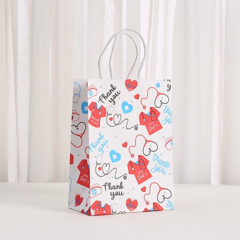 Nurse Day Gift Paper Bags With Handles Cartoon Heart Stethoscope Medical Theme Party Favor Bags For Nurse Graduation
