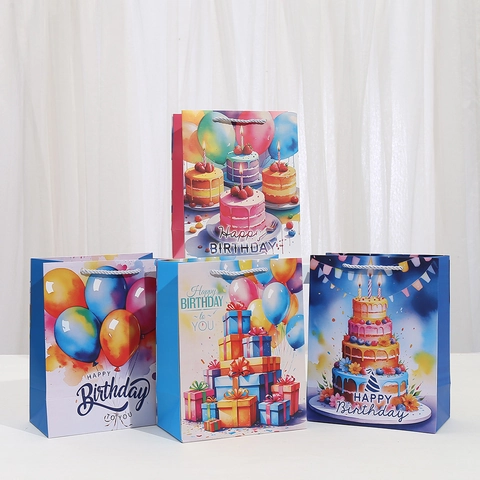 Sacchetto Regalo in Carta per Feste di Compleanno Cartone Bianco Con Motivo a Palloncini e Torta per Bambini