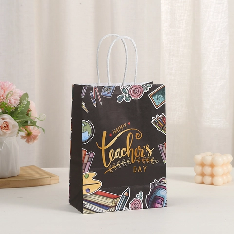 Happy Teacher's Day Paper Gift Bags With Handles Thank You Teacher Stationery Print Handbags For Celebration Gift Wrap