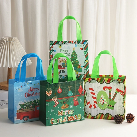 Merry Christmas Laminated Non-Woven Gift Bag Santa Claus Red Truck Printed Festive Handbag Party Favor Shopping Tote Bag