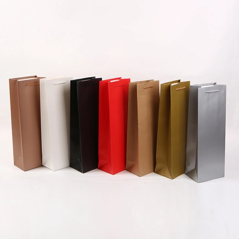 Minimalist Single Bottle Cardboard Wine Gift Bag With Handle Solid Color Portable Paperboard Wine Packaging Bags For Parties Wedding