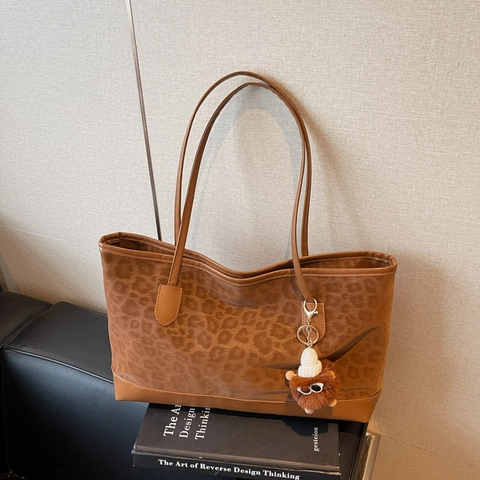 Women Vintage Leopard Print Suede Tote Bag Large Capacity Commuter Shoulder Bag With Plush Monster Pendant Handbag
