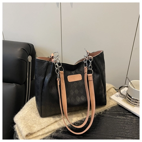 Damen Große Kapazität PU Leder Tragetasche Mode Gesteppte Umhängetasche Lässig Pendler Handtasche