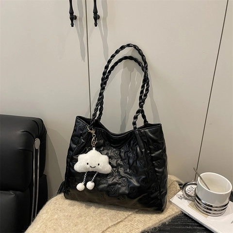 Damen Bär Geprägte PU Leder Tote Tasche Mode Geflochtener Griff Schultertasche Mit Wolkenanhänger Lässige Pendler Achseltasche
