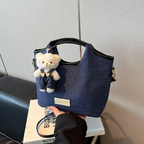 Borsa Tote Donna in Denim Patchwork Retro con Finiture in Pelle PU Borsa a Spalla Grande Capacità Tracolla con Ciondolo a Orsetto Borsa Giornaliera