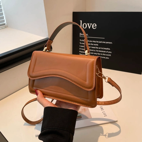 Borsa a Tracolla Quadrata Piccola in Pelle PU Vintage da Donna Tinta Unita Patta a Onde Borsa a Spalla Con Manico Superiore Moda Casual