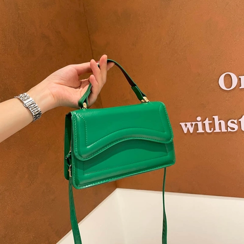 Borsa Quadrata Piccola da Donna in Stile Francese con Cuciture a Onda Borsa a Tracolla in Pelle PU con Manico Superiore Hardware Dorato