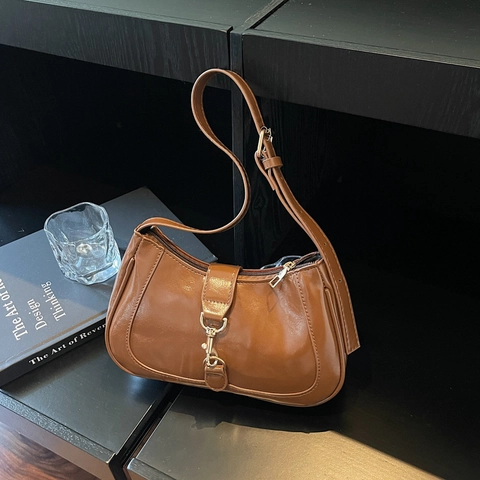 Vintage Glossy PU Leather Underarm Bag For Women Minimalist Half Moon Shoulder Bag With Metal Buckle Adjustable Strap Handbag