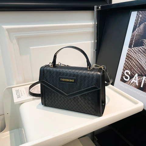 Bolso de Hombro Cuadrado Pequeño de Cuero PU Tejido para Mujer Bolso de Mano con Solapa de Color en Contraste Asa Superior Correa Desmontable