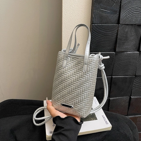 Damen Geflochtene PU Leder Mini Umhängetasche Mode Einfache Crossbody Kleine Quadratische Handtasche Für Den Alltag Büro