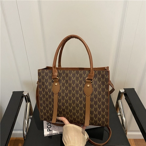 Bolso Tote de Cuero PU Con Estampado de Letras Monograma M Retro Gran Capacidad Bolso de Hombro para Mujer Oficina Diario