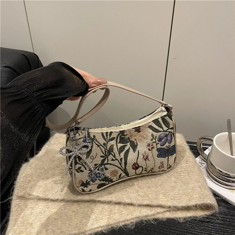 Bolso de Axila de Jacquard Floral Vintage Para Mujer Bolso de Hombro Con Bordado Retro Y Colgante de Lazo Bolso de Mano Elegante