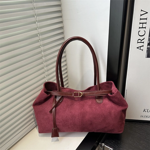 Retro Faux Suede Large Capacity Tote Bag For Women PU Leather Minimalist Commuter Shoulder Bag Metal Buckle Decoration