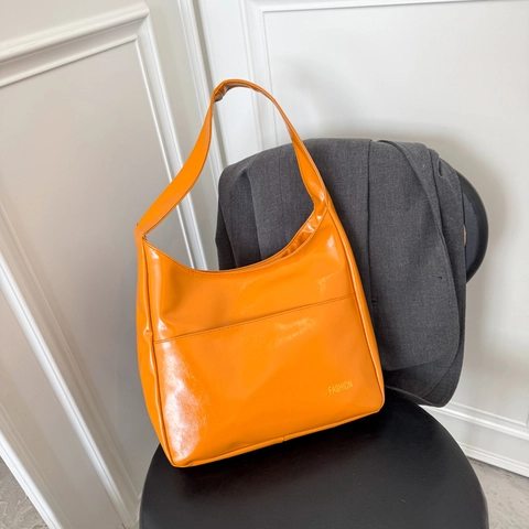 PU Leather Minimalist Shoulder Bag For Women Solid Color Large Capacity Tote Underarm Bag Fashion Casual Commuter Handbag