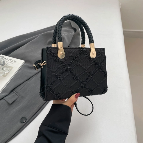 Women Fashion PU Fabric Quilted Shoulder Bag Braided Handle Bow Floral Embroidery Crossbody Square Bag Urban Minimalist Handbag