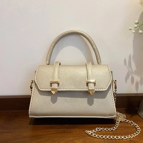 Women Saffiano PU Leather Shoulder Bag Minimalist Small Square Handbag With Chain Strap For Daily Commuting Crossbody Bag