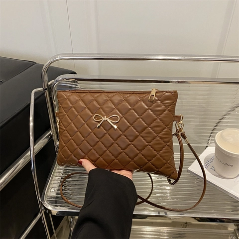 Borsa a Tracolla da Donna in Pelle PU Trapuntata a Rombi Moda Dolce Fiocco d'Oro Decorativa Piccola Borsa Quadrata per Uso Quotidiano