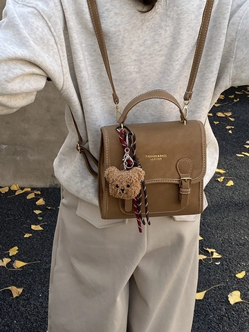 Vintage PU Leather Fashion Backpack For Women Solid Color With Plush Bear Pendant Retro Style School Travel Shoulder Handbag