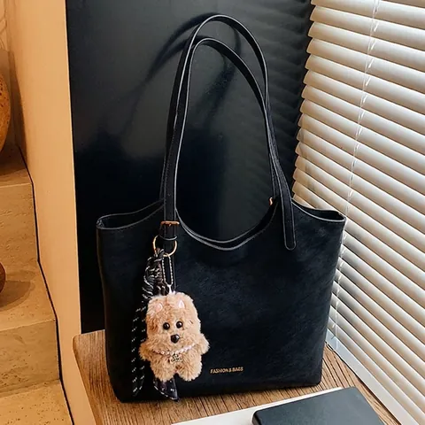 Vintage Large Capacity PU Leather Tote Bag For Women Solid Color Shoulder Bag With Plush Charm Satin Scarf Commuting Handbag