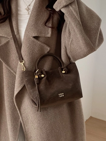 Minimalistische PU Leder Beuteltasche Für Damen Retro Einfarbig Kleine Schulter Crossbody Tasche Gold Beschläge Handtasche