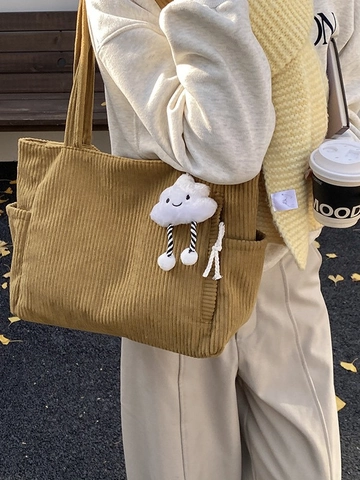 Bolso Tote de Pana para Mujer Gran Capacidad Minimalista Coreano Color Sólido Bolso de Hombro Con Colgante de Nube de Felpa