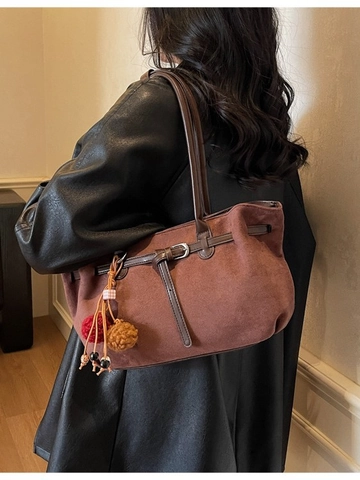 Borsa Tote da Donna Retro in Pelle PU Effetto Scamosciato Con Ciondolo a Pompon Borsa a Tracolla di Grande Capacità per Pendolarismo Quotidiano Ufficio