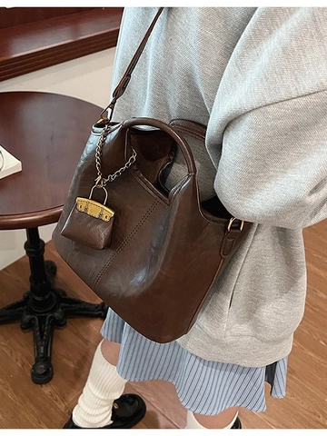 Vintage PU Leder Eimertasche Für Damen Große Kapazität Umhängetasche Mit Mini Beutel Anhänger Lässige Mode Handtasche