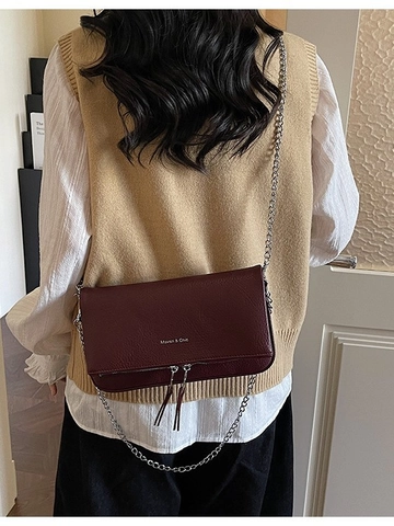 Women French Minimalist PU Leather Crossbody Bag Litchi Grain Small Square Shoulder Bag With Silver Metal Chain Tassel Zipper