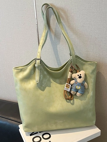 Large Capacity PU Leather Tote Bag For Women Retro Maillard Style Shoulder Bag With Bear Pendant Commuting Handbag