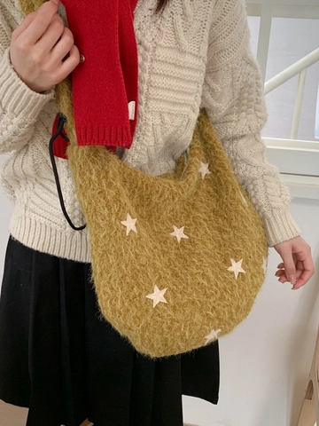 Sac à Épaule en Peluche de Style Japonais pour Femmes Fausse Fourrure Douce Motif Étoile Grande Capacité Sac Hobo Décontracté