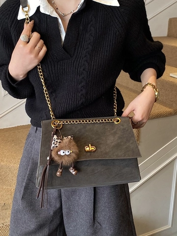 Borsa a Tracolla da Donna Vintage in Pelle PU Con Catena Cartella Minimalista Chiusura a Scatto Con Pendente Mostro Peluche