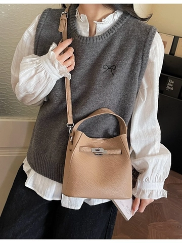 Damen Minimalistische PU Leder Beuteltasche Mit Litschiprägung Silber Drehverschluss Einzelgriff Verstellbarer Riemen Umhängetasche