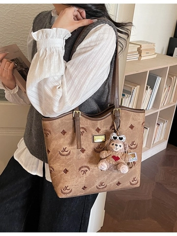 Borsa Tote da Donna di Grande Capacità Ricamo a Lettere Rétro Borsa a Tracolla Con Ciondolo a Forma di Orsetto di Peluche Casual Tela PU